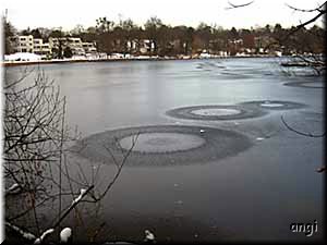 Kornkreise im Eis